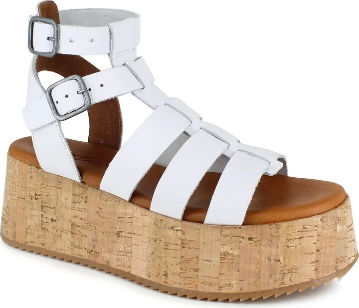 Moramy Ankle Strap Platform Sandal