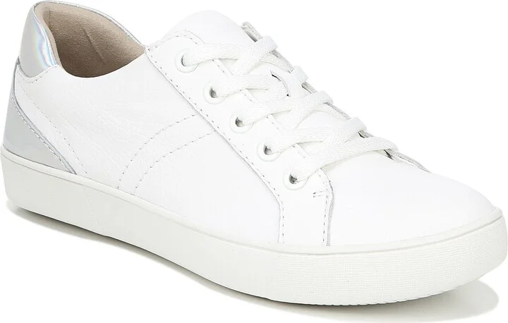 White/ White Leather