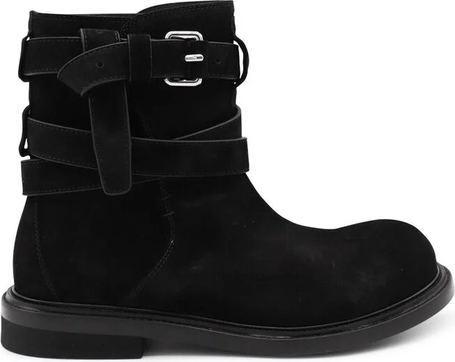 Moschino Rounded Toe Buckled Boots