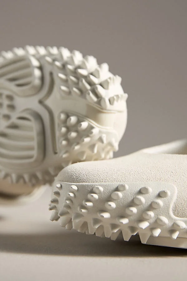 Mostro Fey Sneakers - Image 4