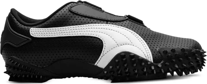 Mostro sneakers