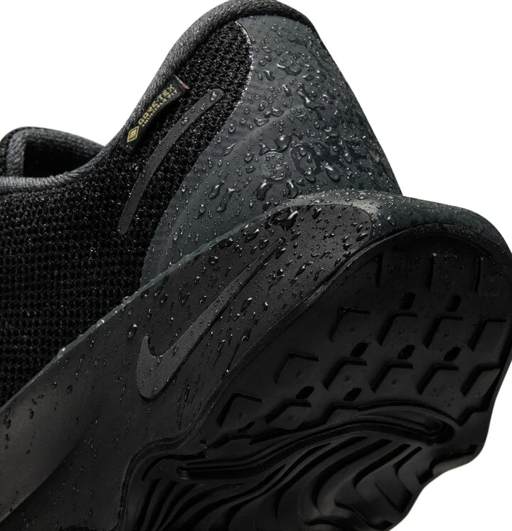 Motiva Gore-Tex® Road Running Shoe - Image 8