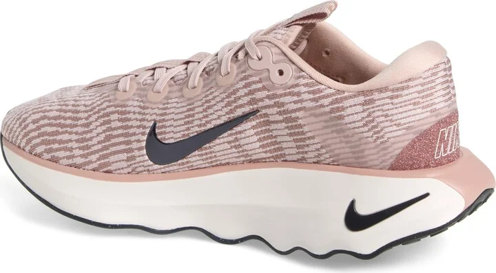 Motiva Walking Shoe - Image 2