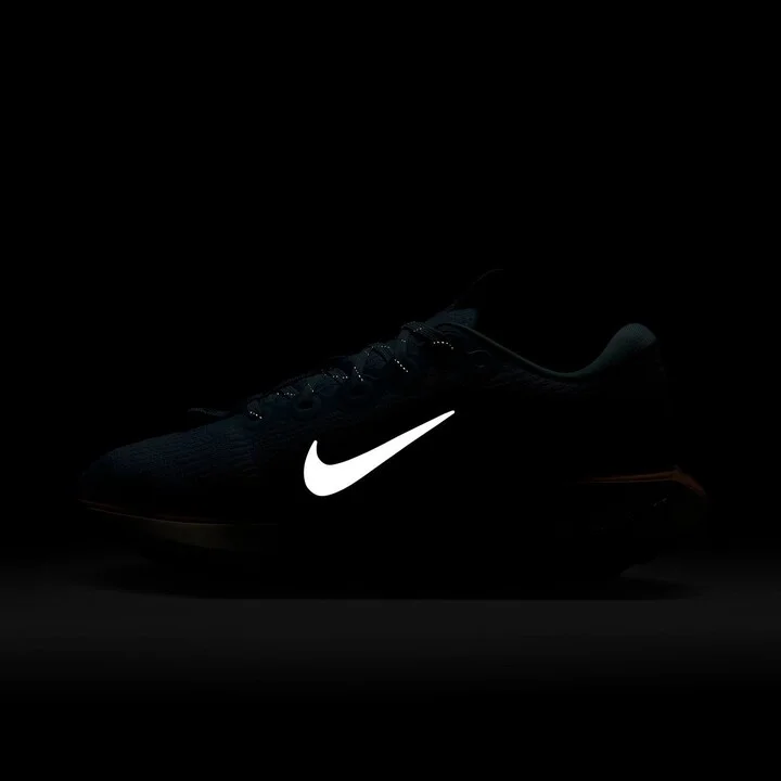 Motiva Walking Shoe - Image 8