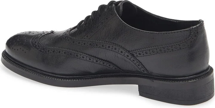 Moyra Oxford - Image 2