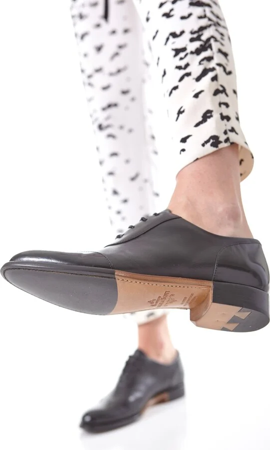 Mr. Evans Oxford - Image 2