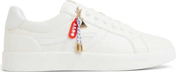MTL72 Low Top Sneaker - Image 3