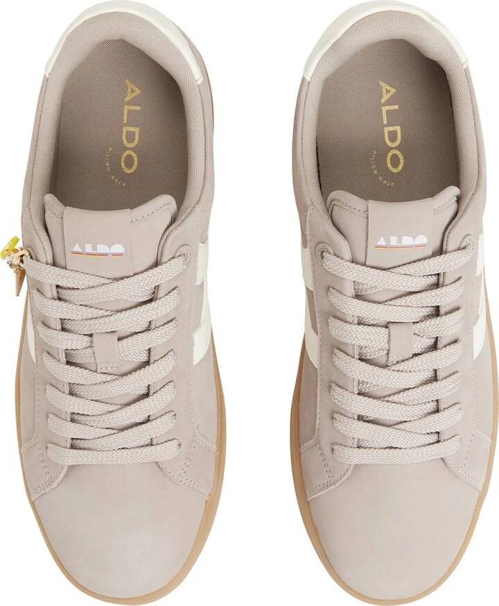 MTL72 Low Top Sneaker - Image 11