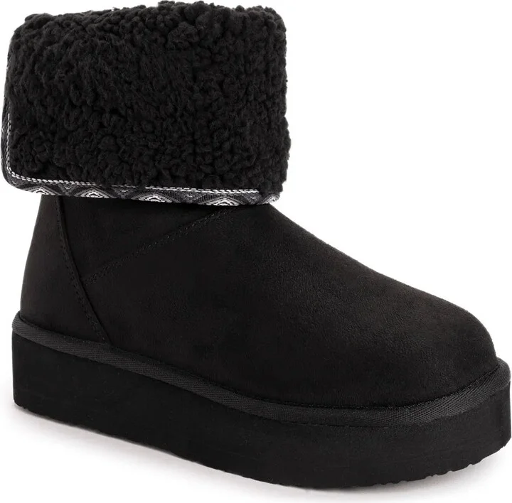 MUK LUKS Amelia Platform Bootie