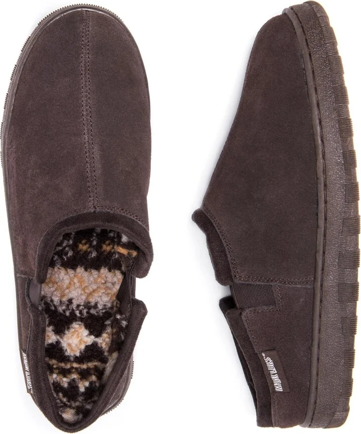 Muk Luks Men's Matt Printed Berber Suede Clog Slippers - Image 4