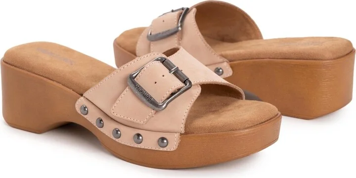 Muk Luks Women's Cora Sandal - Image 11