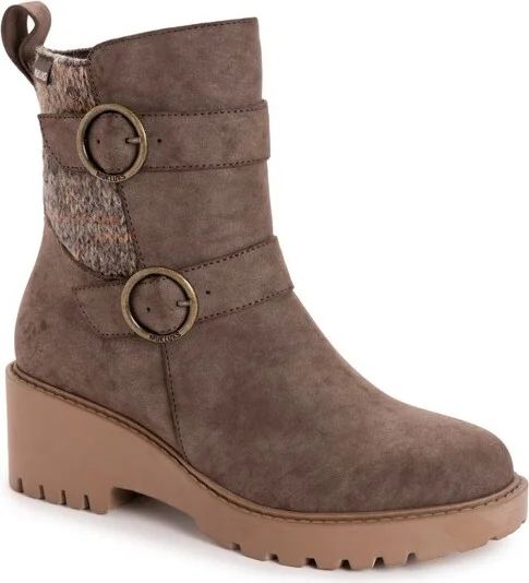 MUK LUKS Women's Finley Faith Boots, Coffee,
