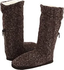 MUK LUKS Women's Muk Luks Fluffy Cable Toggle Boot Boot
