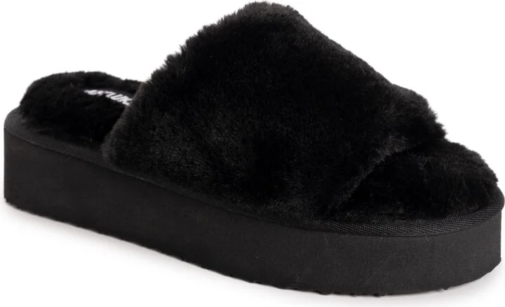 MUK LUKS Women's Platform Slipper