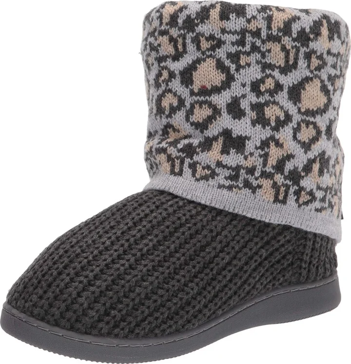MUK LUKS womens Pull on Slipper