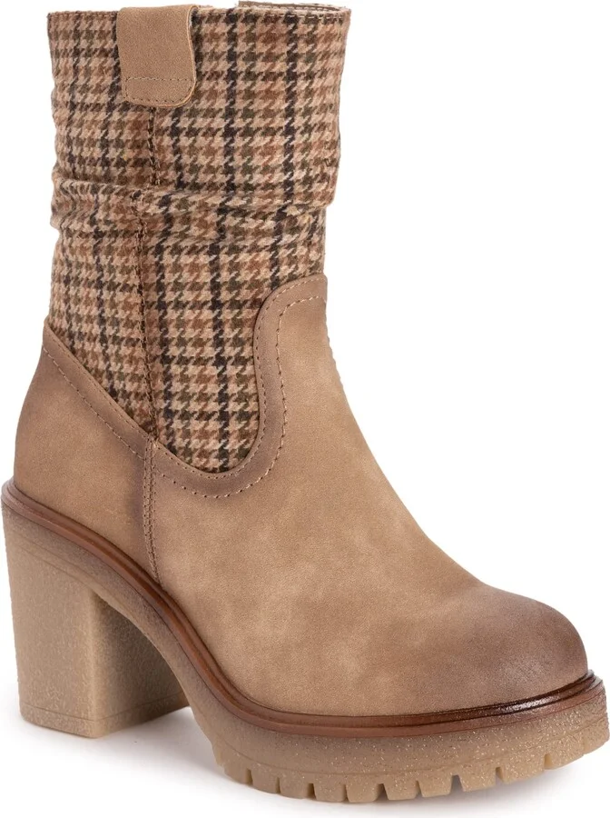 MUK LUKS Women's Riser Pop Boots