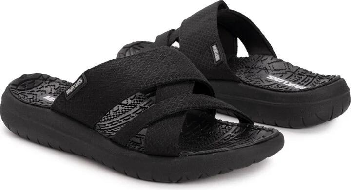Muk Luks Women's Sassy Cross-Over Slide Sandal - Image 11