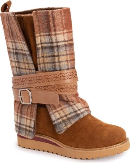 MUK LUKS Women's Slope Nikki Boots - Saffron,