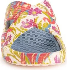 Muk Luks Women's Spa Day Sandal, Black Floral, L (9-10) - Image 3