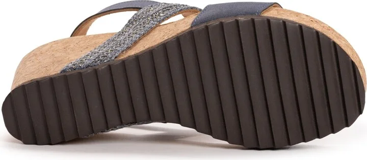 Muk Luks Women's Wendy Wedge Sandal - Image 3