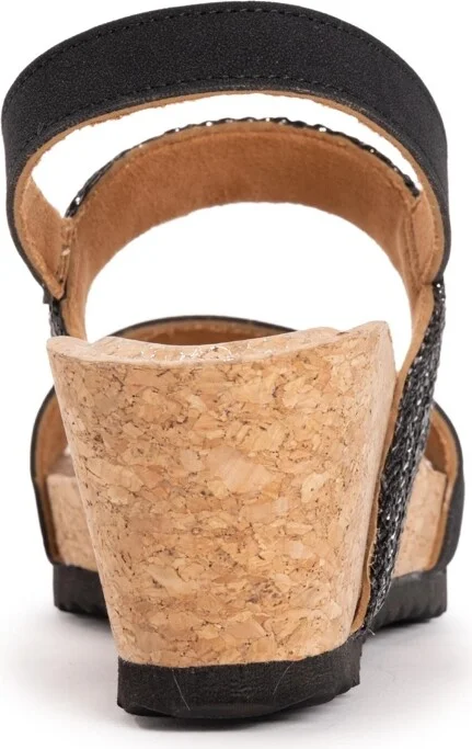 Muk Luks Women's Wendy Wedge Sandal - Image 10