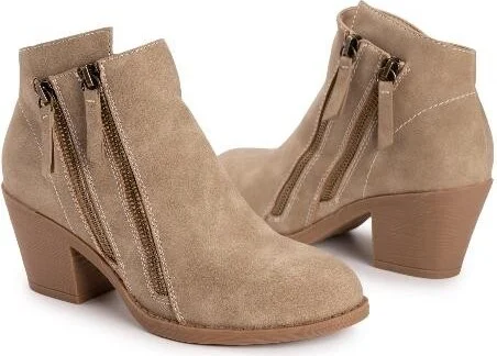 MUK LUKS Women's Yellowstone Yardley Boot, Taupe, 8.5W - Image 2