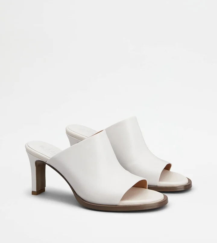 Mules in Leather - Image 2