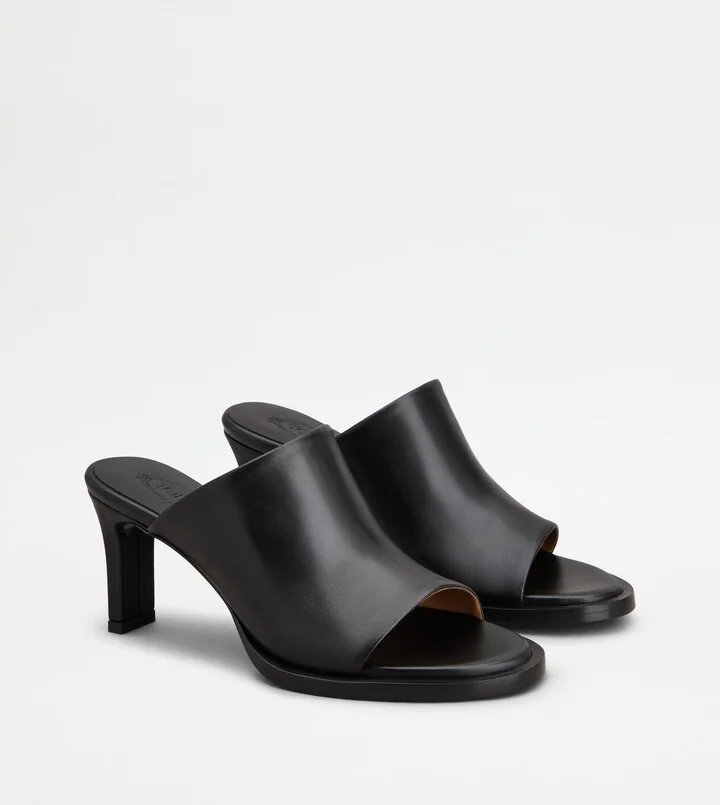 Mules in Leather - Image 2