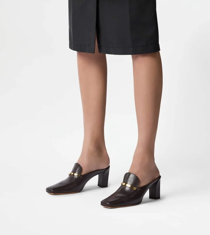 Mules in Leather - Image 7