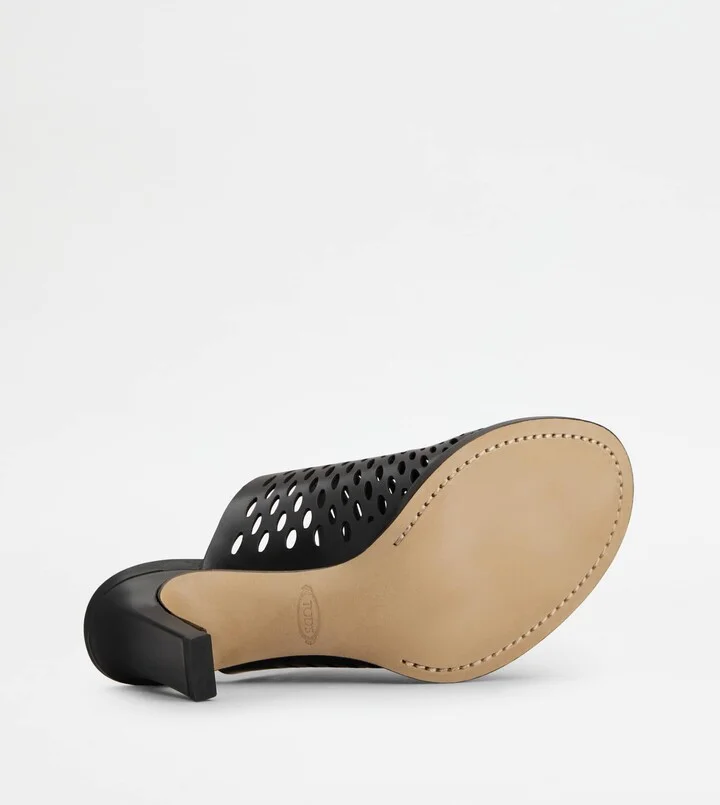 Mules in Leather - Image 4