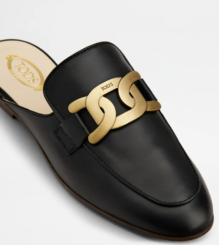 Mules in Leather - Image 6