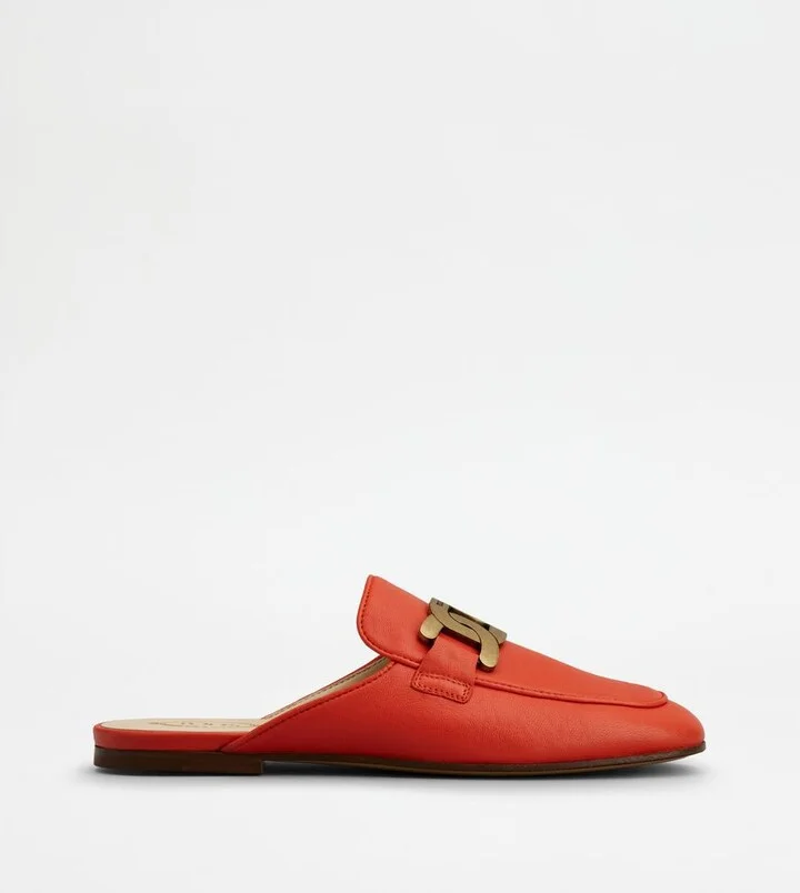 Mules in Leather