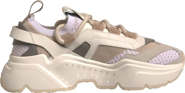 Multicolor Daymaster Low Top Sneakers Women's Shoes (Pre-Owned)