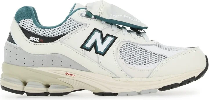 Multicolor leather and mesh 2002R sneakers