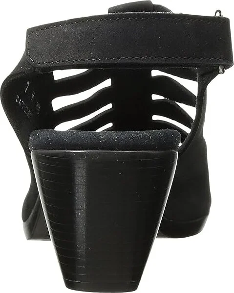 Munro Abby Women's Shoes Black Nubuck : 5.5 M (B), Suede - Image 5