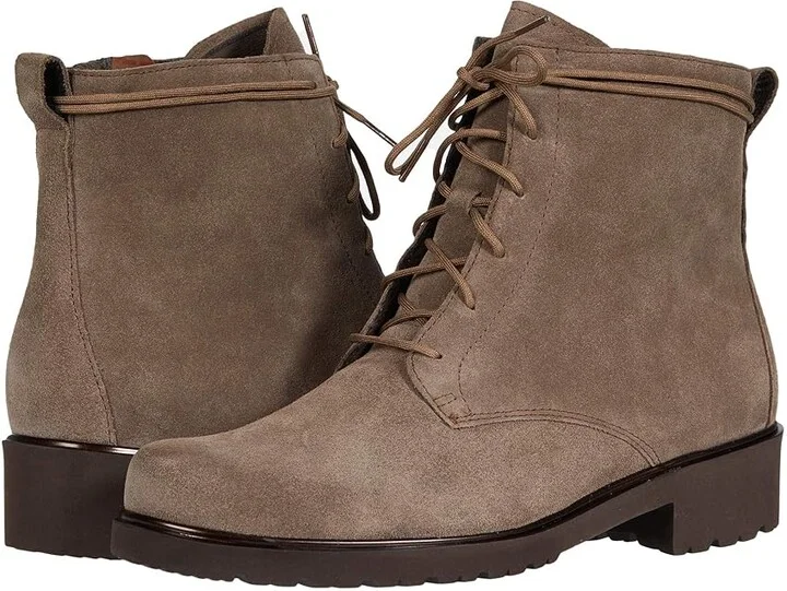 Munro Finnley Women's Shoes Taupe Suede/Metallic Welt : 6 M (B)
