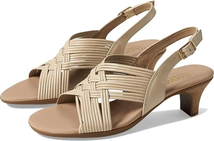 Munro Marianna Women's Sandals Beige : 9.5 M (B), Leather