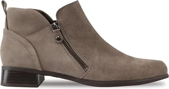 Munro Neko Women's Shoes Almond : 6 M (B), Leather - Image 4