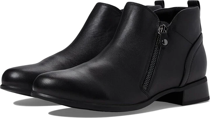 Munro Neko Women's Shoes Black : 5 M (B), Leather