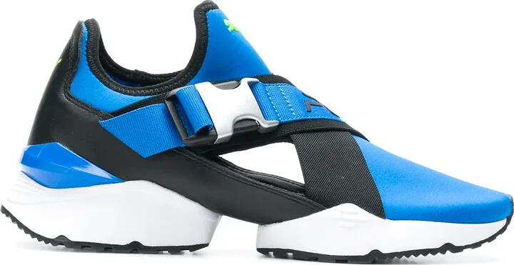 Muse cut-out sneakers