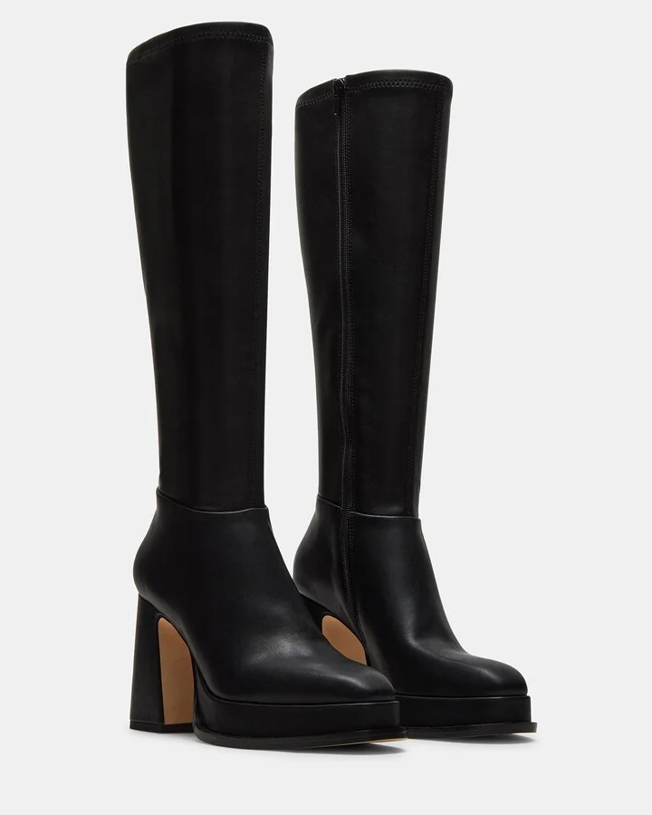 Myndie Black - Image 2