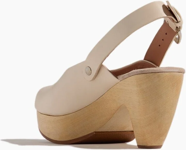 Myst Clog in Champagne - Image 3