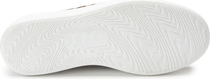 Mystiq Slip-On Sneaker - Image 4
