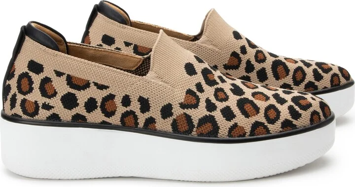 Mystiq Slip-On Sneaker