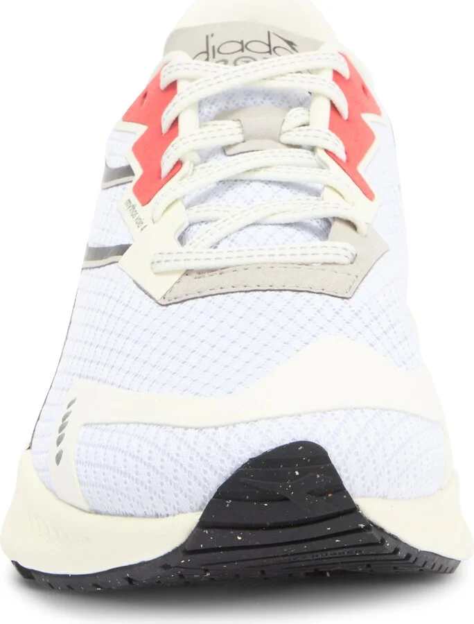 Mythos Blushield Volo 4 2030 Running Shoe - Image 3