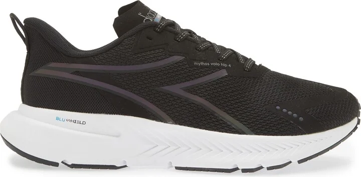 Mythos Blushield Volo 4 Hip Running Shoe - Image 4
