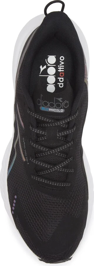 Mythos Blushield Volo 4 Hip Running Shoe - Image 5