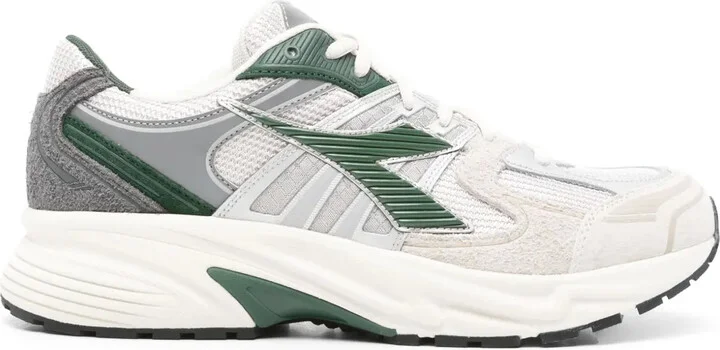 Mythos Star sneakers
