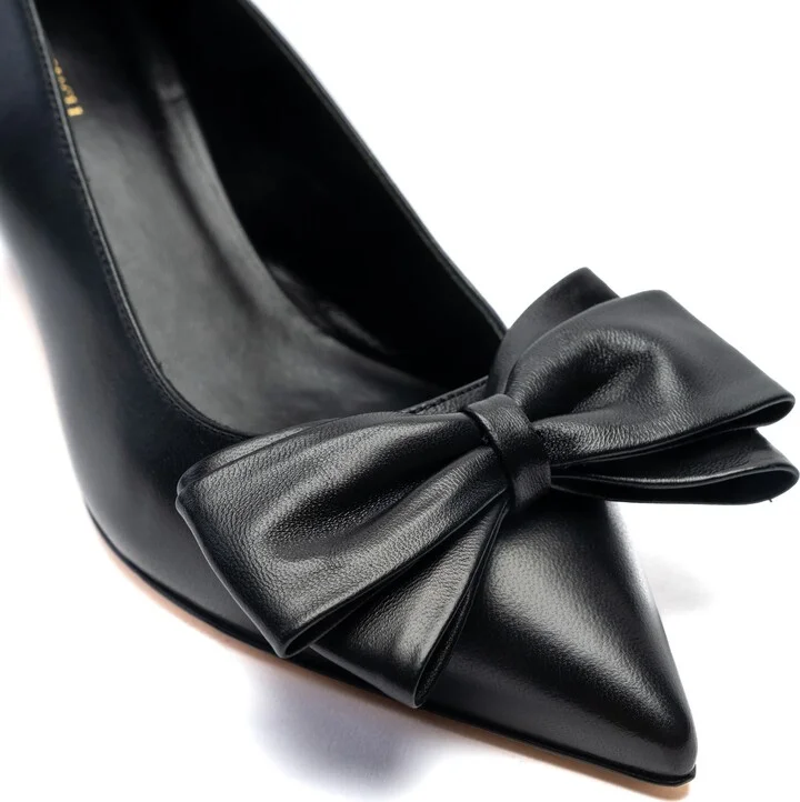 Nadia Pointed Toe Kitten Heel Pump - Image 11