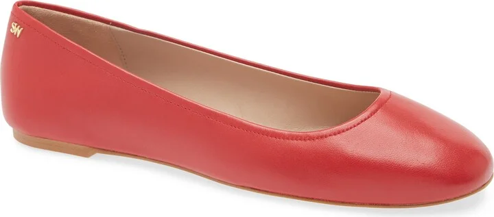 LIPSTICK RED